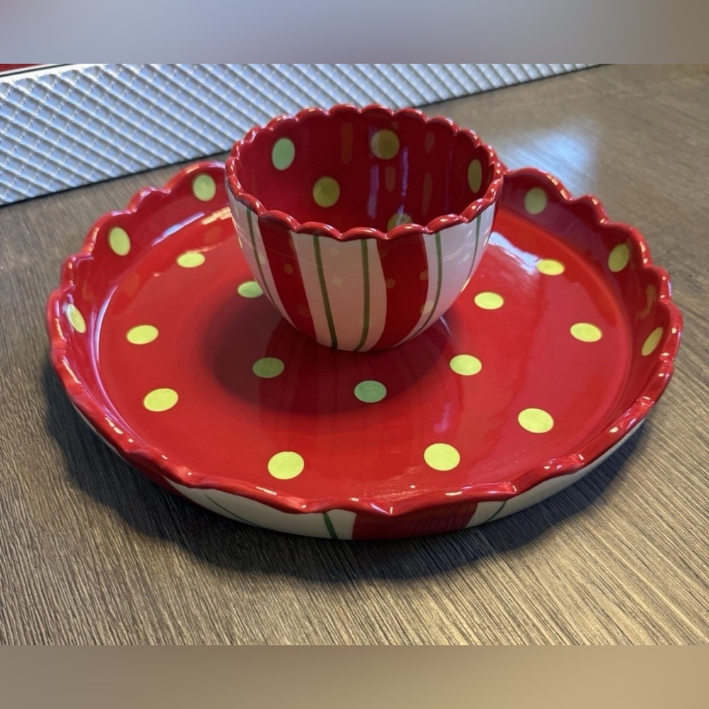 Holiday Chip & Dip Serving Dish – Red & Green Platter